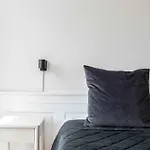 Chic Apartment In Vibrant Area By Copenhagen Canals